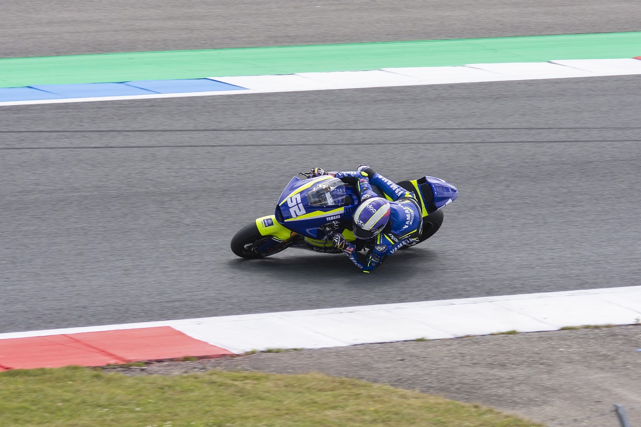 也激励着更 也激励着更