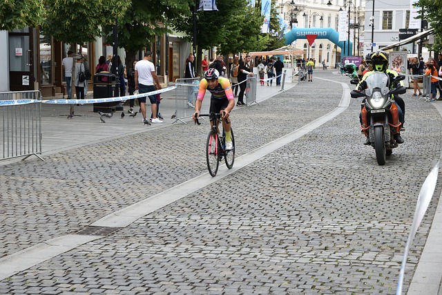 成为瑞士能 成为瑞士能